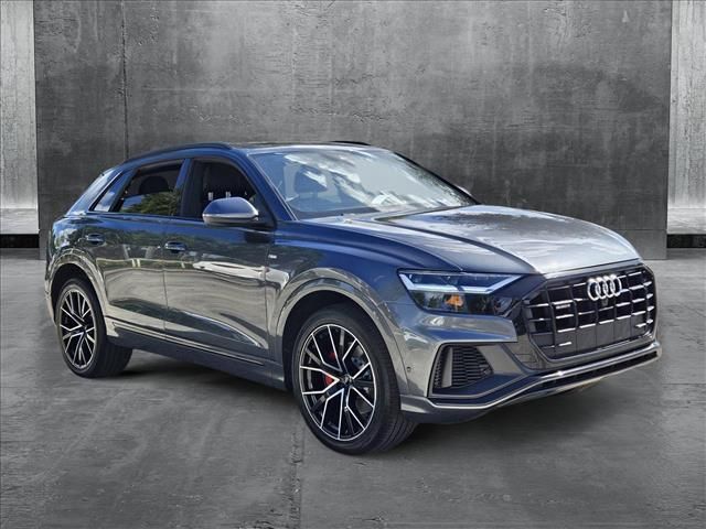 2019 Audi Q8 Premium Plus