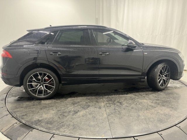 2019 Audi Q8 Premium Plus