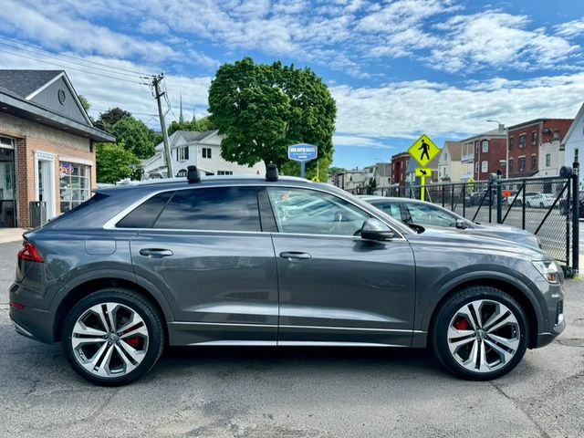 2019 Audi Q8 Premium Plus