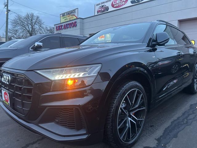 2019 Audi Q8 Premium Plus