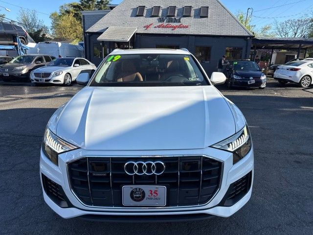 2019 Audi Q8 Premium Plus