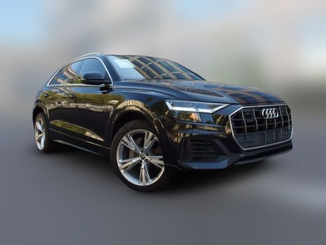 2019 Audi Q8 Premium Plus