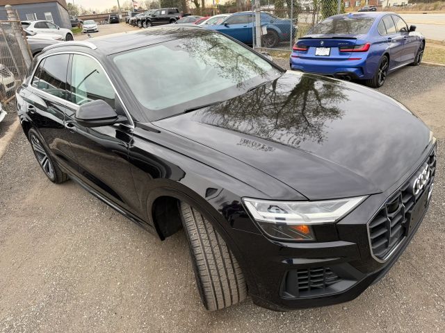 2019 Audi Q8 Premium Plus