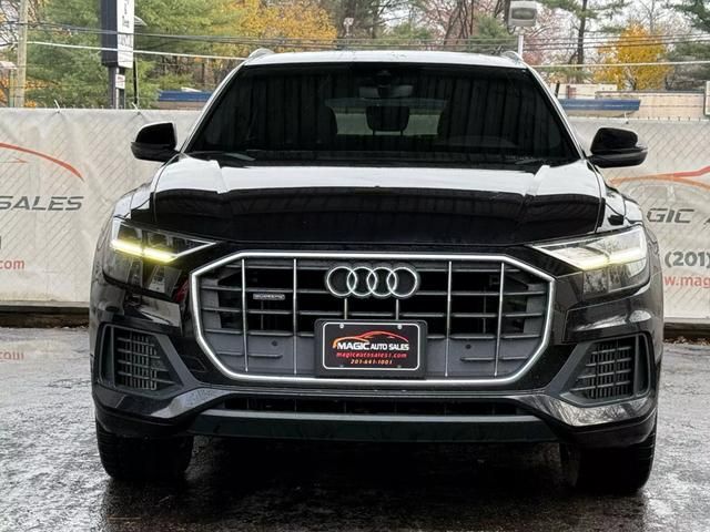 2019 Audi Q8 Premium