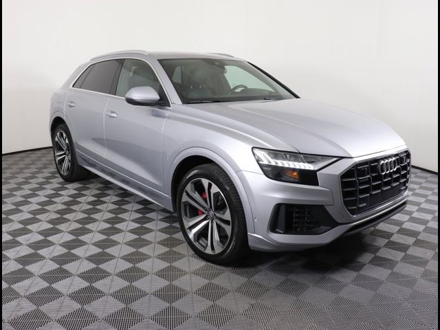 2019 Audi Q8 Prestige