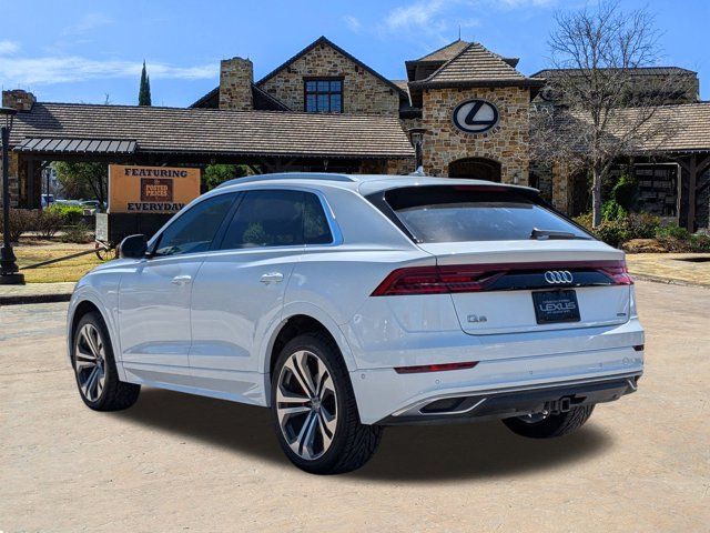 2019 Audi Q8 Prestige