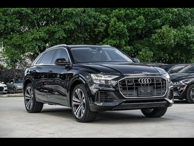 2019 Audi Q8 Prestige