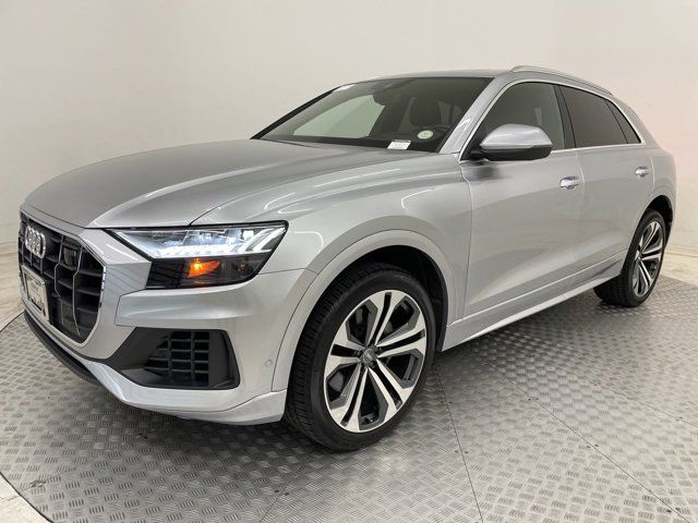 2019 Audi Q8 Prestige