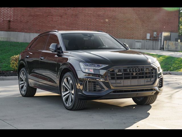 2019 Audi Q8 Prestige