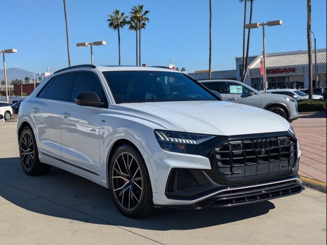 2019 Audi Q8 Prestige