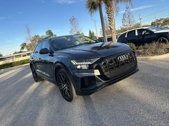 2019 Audi Q8 Prestige