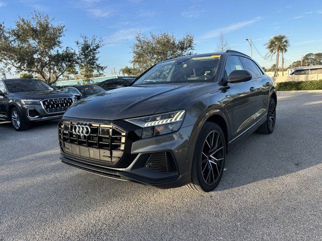 2019 Audi Q8 Prestige