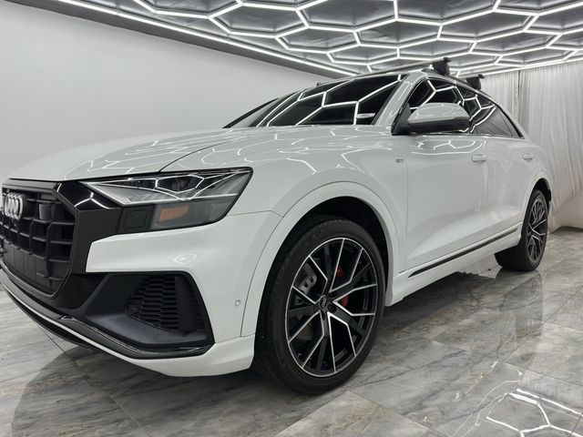 2019 Audi Q8 Prestige