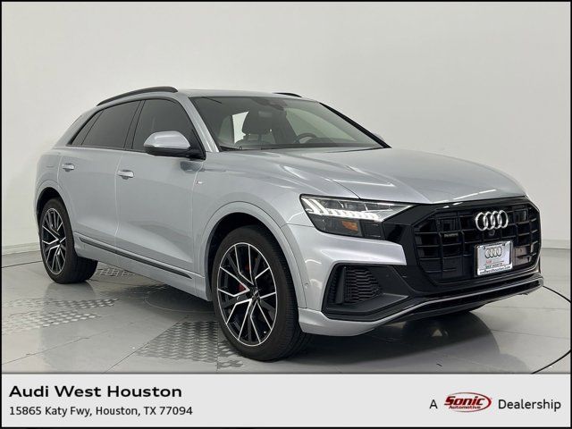 2019 Audi Q8 Prestige