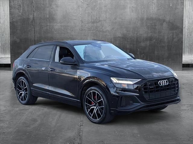 2019 Audi Q8 Prestige