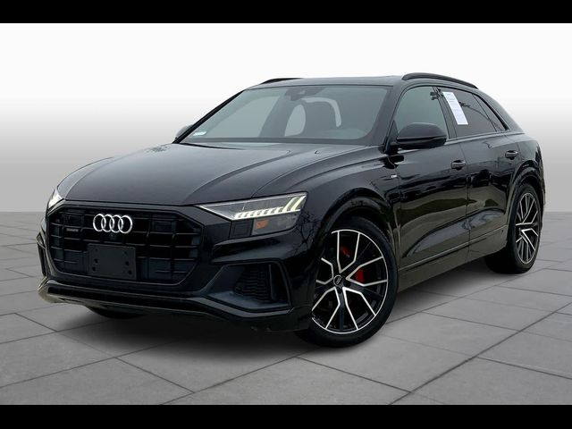 2019 Audi Q8 Prestige