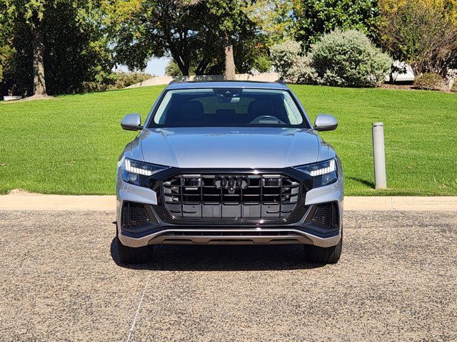 2019 Audi Q8 Prestige