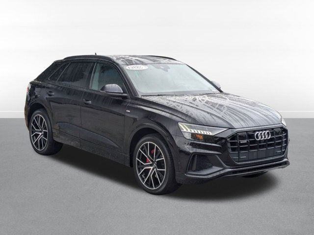 2019 Audi Q8 Prestige