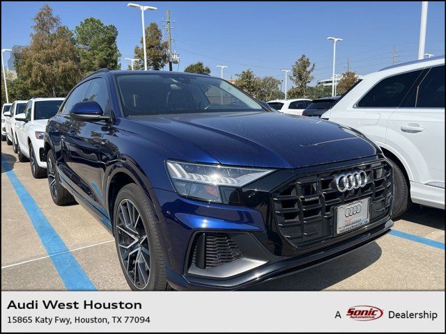 2019 Audi Q8 Prestige