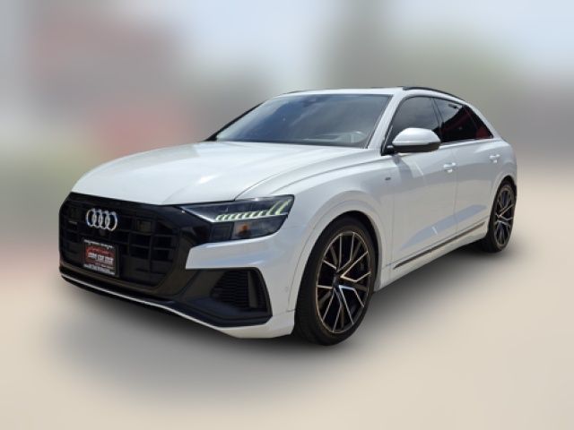 2019 Audi Q8 Prestige