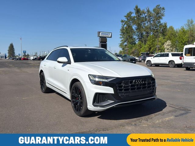 2019 Audi Q8 Prestige