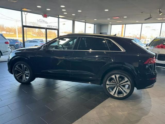 2019 Audi Q8 Prestige