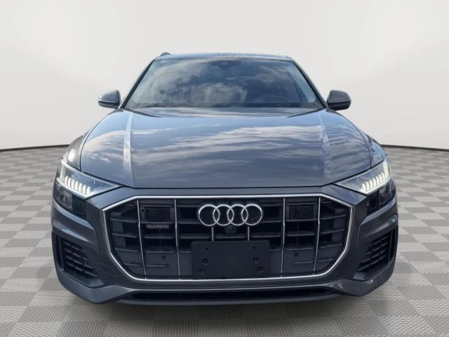 2019 Audi Q8 Prestige