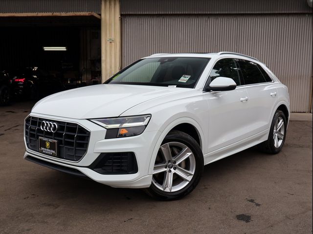 2019 Audi Q8 Premium