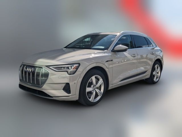 2019 Audi e-tron Premium Plus