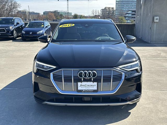 2019 Audi e-tron Prestige