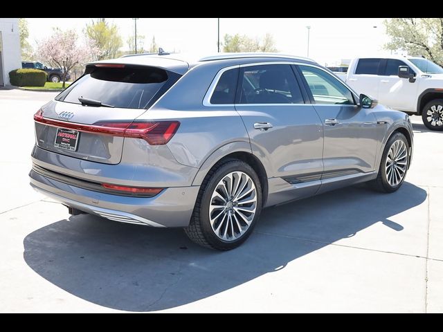 2019 Audi e-tron Prestige