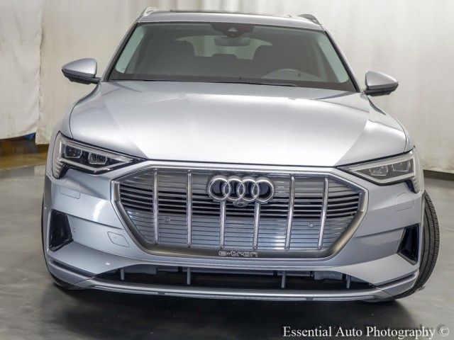 2019 Audi e-tron Premium Plus