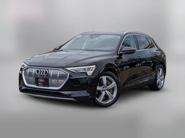 2019 Audi e-tron Premium Plus