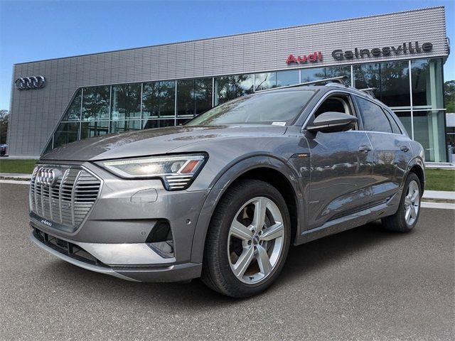 2019 Audi e-tron Premium Plus