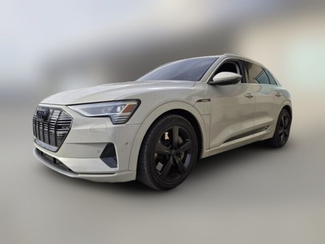 2019 Audi e-tron Premium Plus