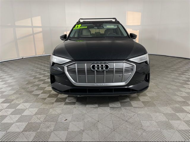 2019 Audi e-tron Premium Plus