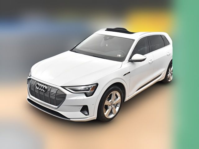 2019 Audi e-tron Premium Plus