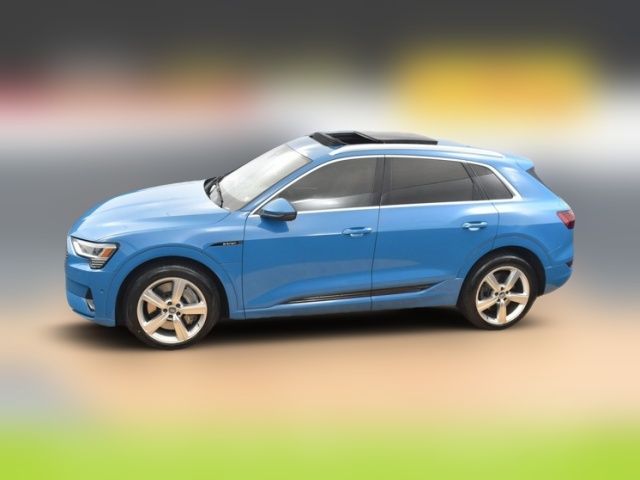 2019 Audi e-tron Premium Plus