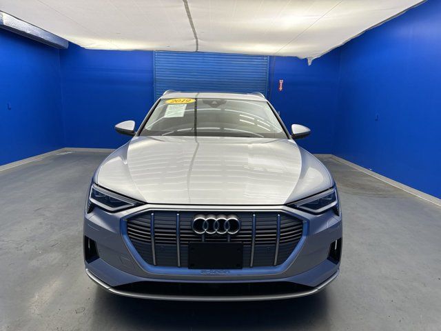 2019 Audi e-tron Premium Plus