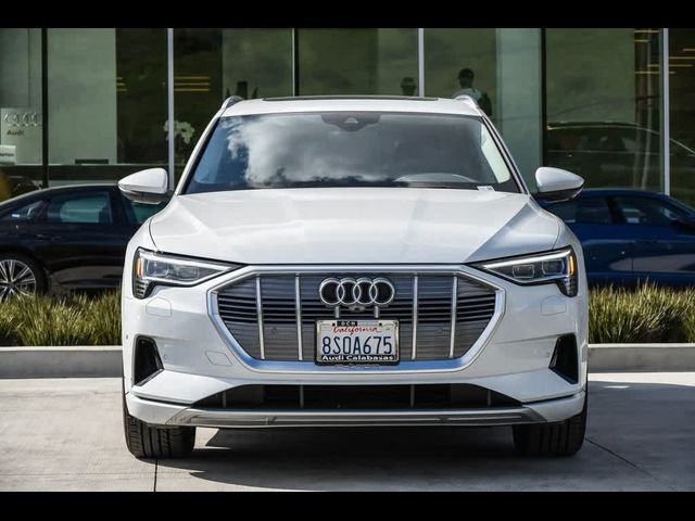 2019 Audi e-tron Premium Plus