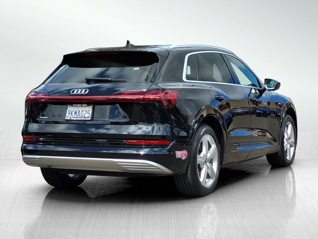 2019 Audi e-tron Premium Plus