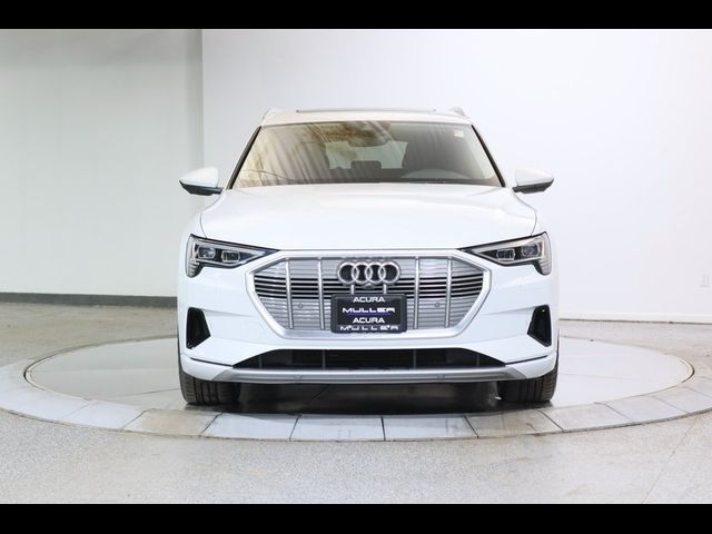 2019 Audi e-tron Premium Plus