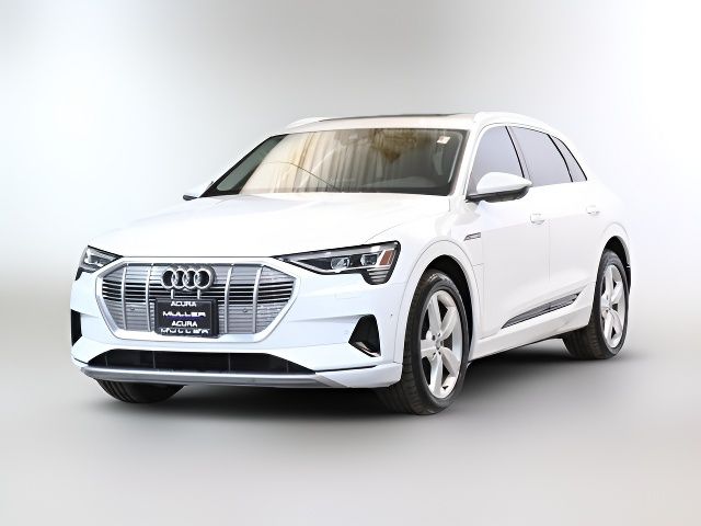 2019 Audi e-tron Premium Plus