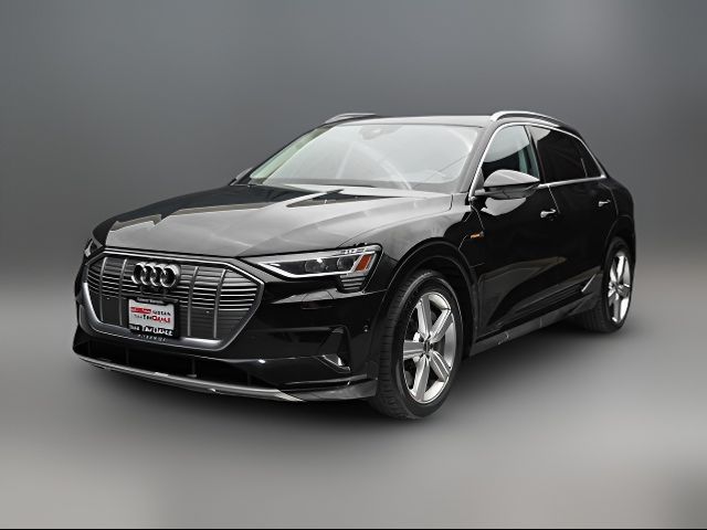 2019 Audi e-tron Premium Plus