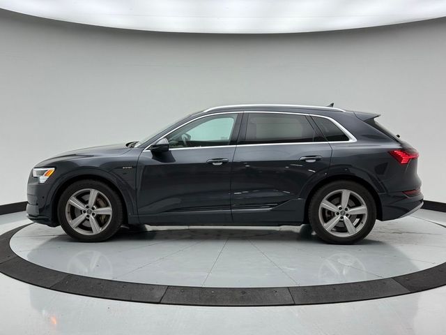 2019 Audi e-tron Premium Plus