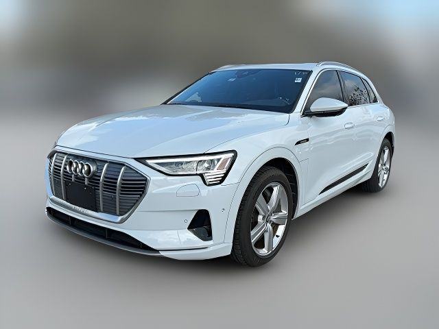 2019 Audi e-tron Premium Plus