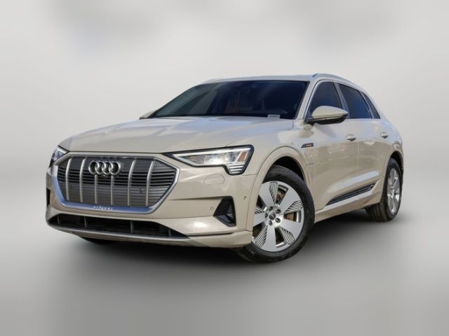 2019 Audi e-tron Premium Plus