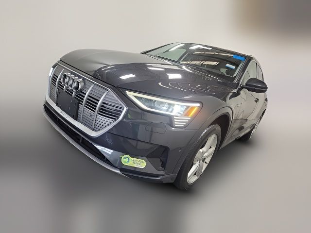 2019 Audi e-tron Premium Plus