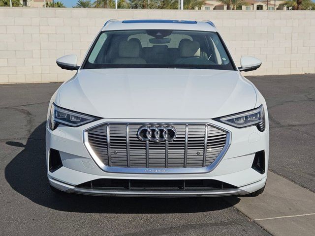 2019 Audi e-tron Premium Plus