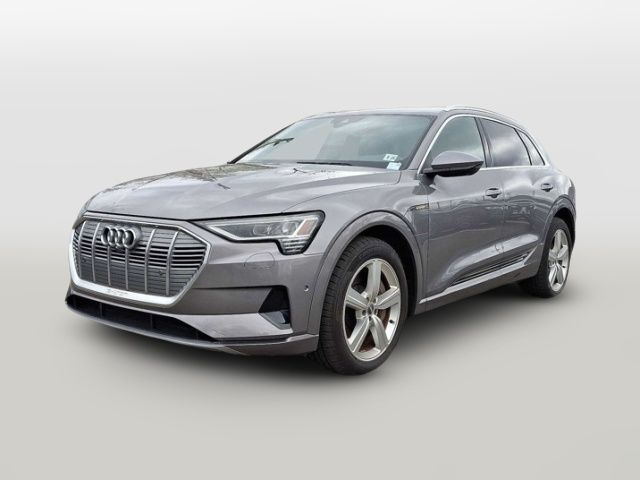 2019 Audi e-tron Premium Plus
